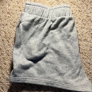 Garage Shorts, Size M (Women’s)